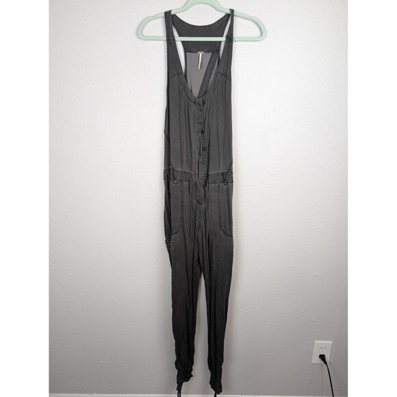 Free People Jumpsuit Womens 6 Black Button Front Utility Pockets Casual Overalls - Picture 1 of 9